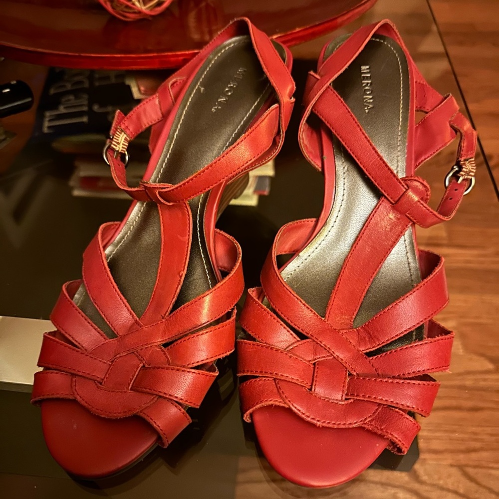 Size 10 Merona wedge
